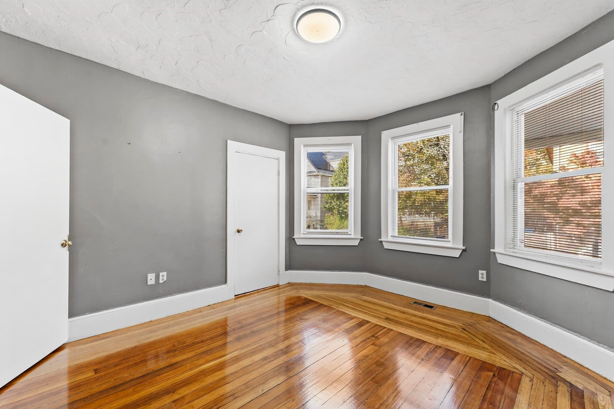 3 Family at 69 Greenwood St, Boston MA 02121, Boston, photo 29 of 42