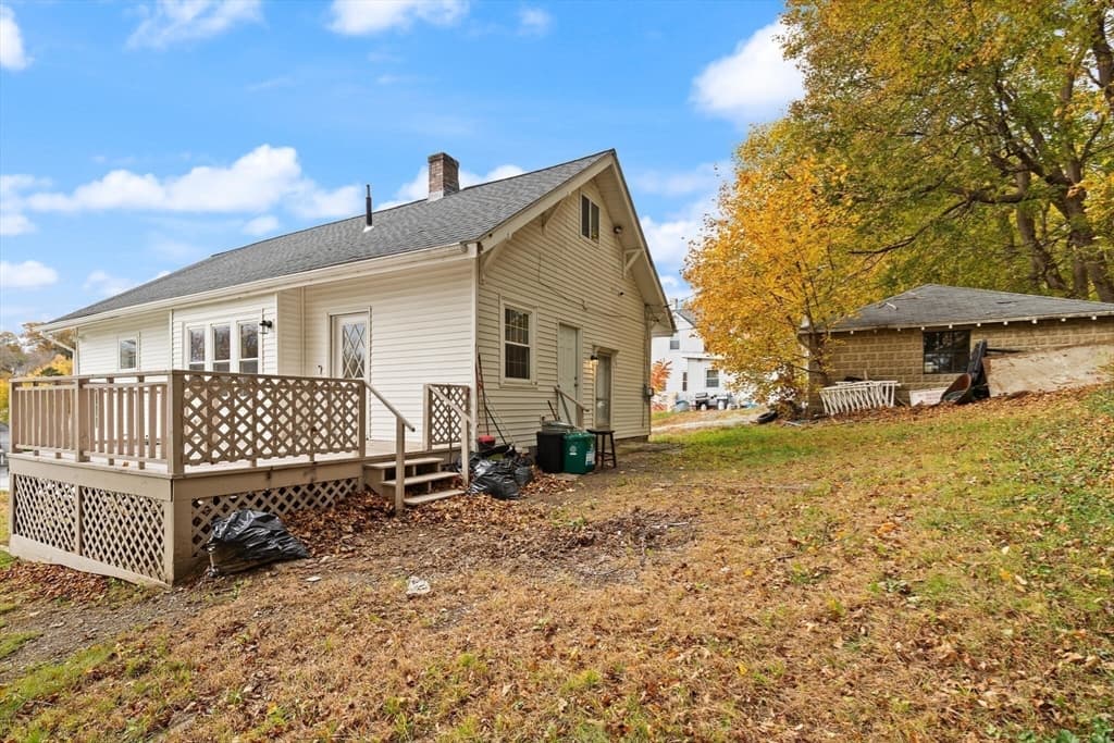 10 Minthorne St, Worcester MA 01603 photo 6