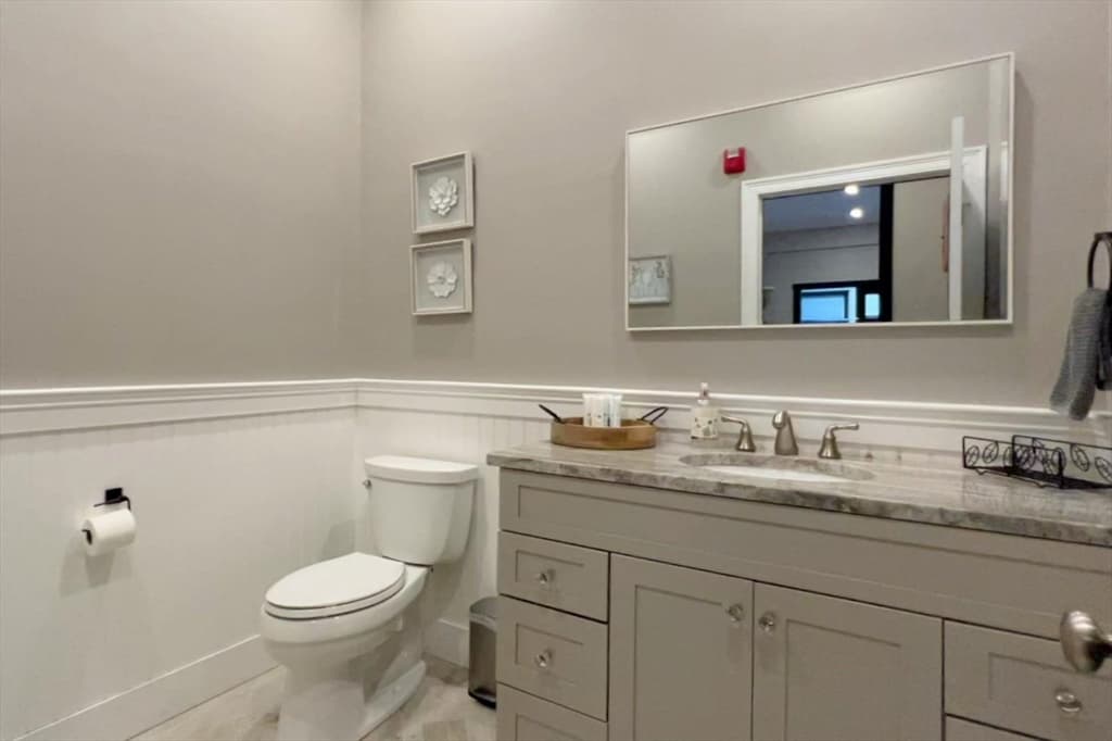 156 Teaticket Highway, Falmouth MA 02536 photo 24