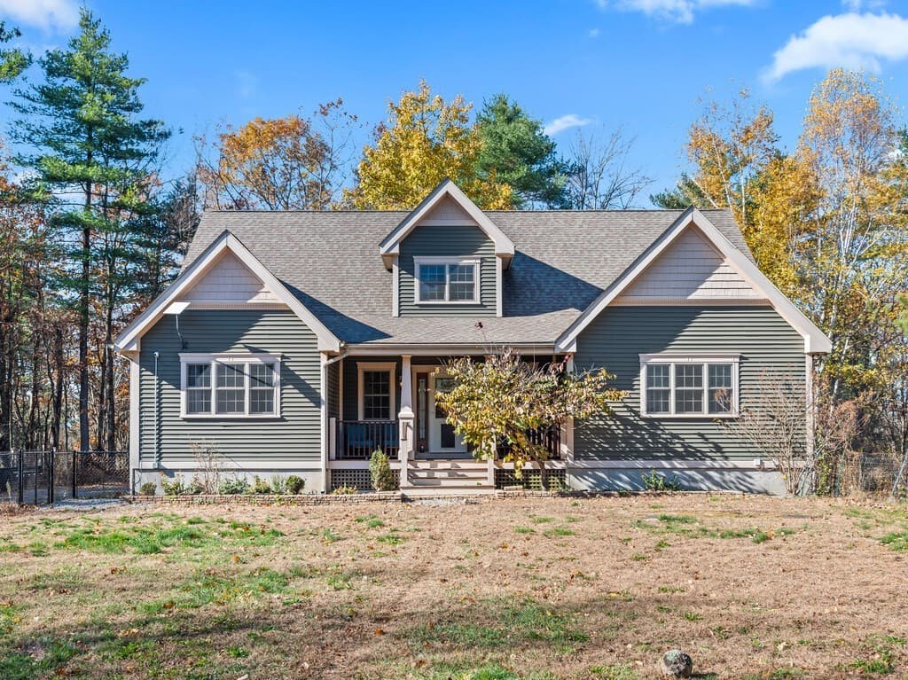 1082 Old Dana Rd, Barre MA 01005