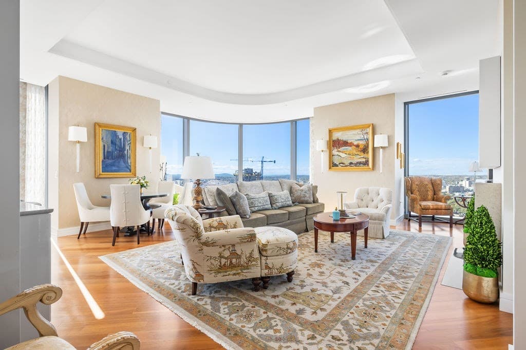 1 Dalton St # 3205, Boston MA 02115