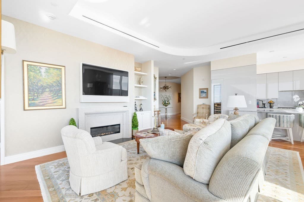 Condominium at 1 Dalton St # 3205, Boston MA 02115, photo 5 of 42