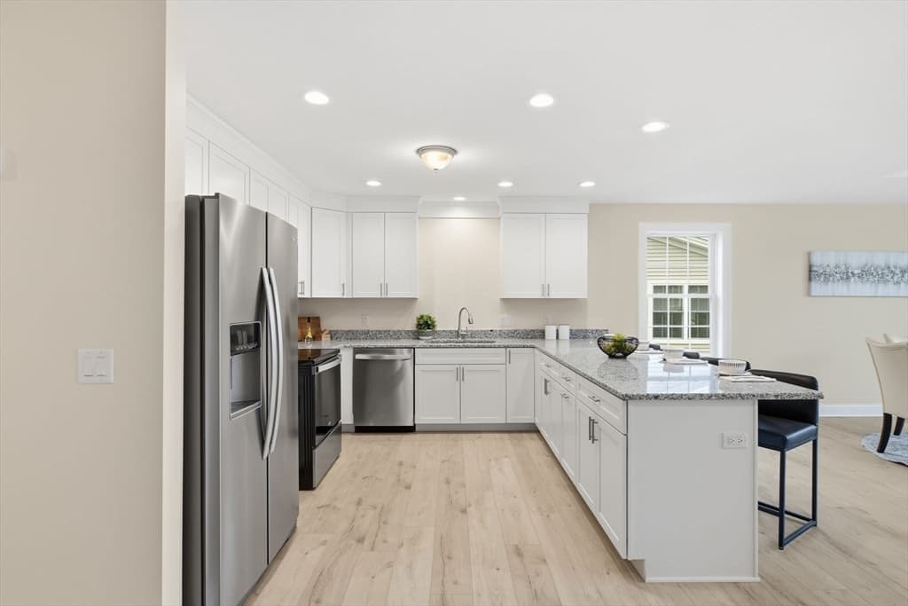 Condominium at 32 Lodge Lane # 32, Wilbraham MA 01095, photo 13 of 42