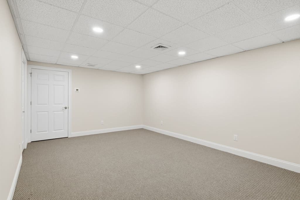 Condominium at 32 Lodge Lane # 32, Wilbraham MA 01095, photo 30 of 42