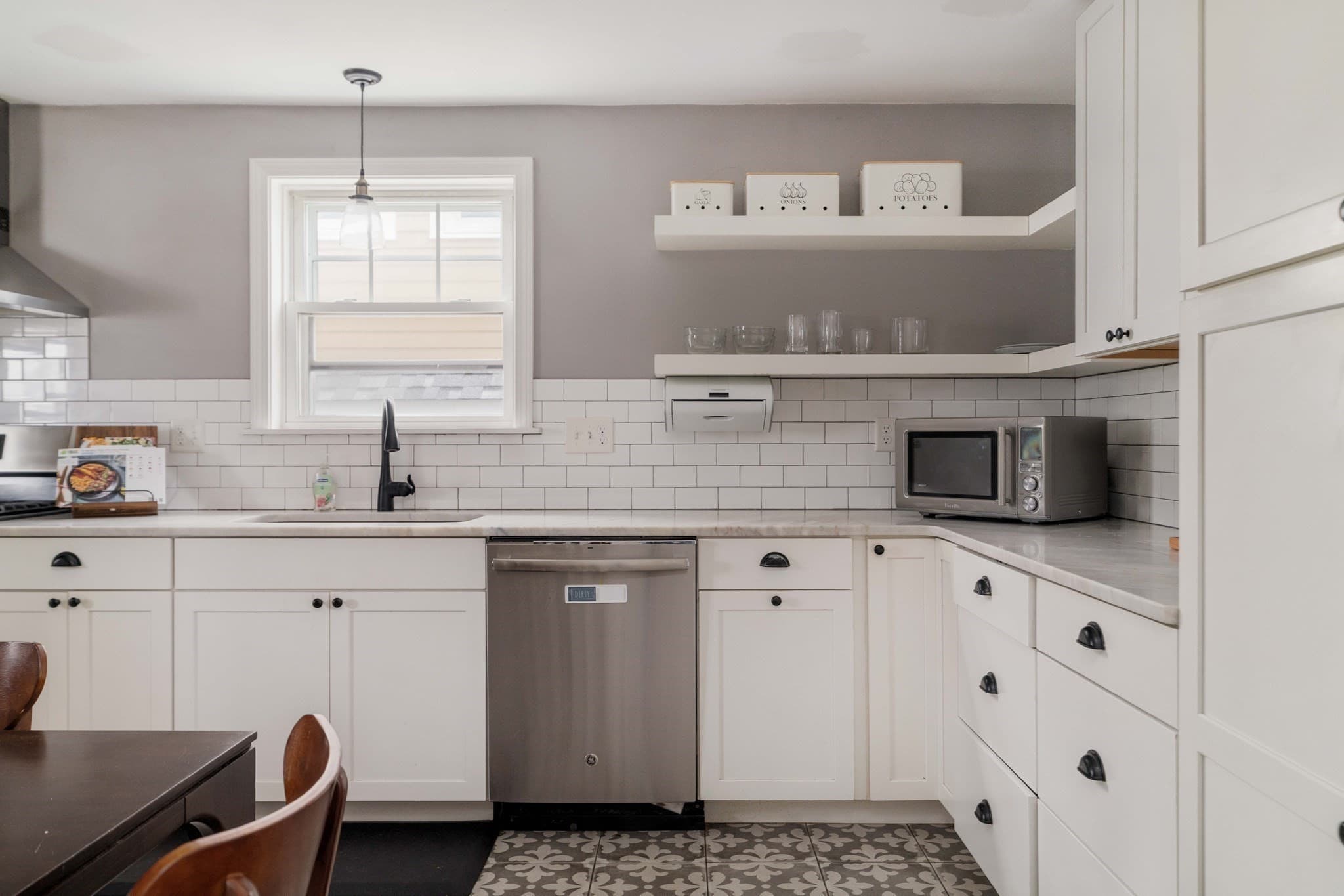 Single Family Residence at 129 Strandway, Winthrop MA 02152, Winthrop, photo 7 of 42