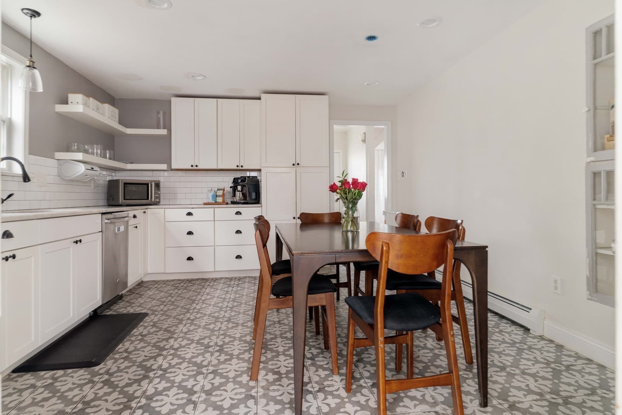Single Family Residence at 129 Strandway, Winthrop MA 02152, Winthrop, photo 10 of 42