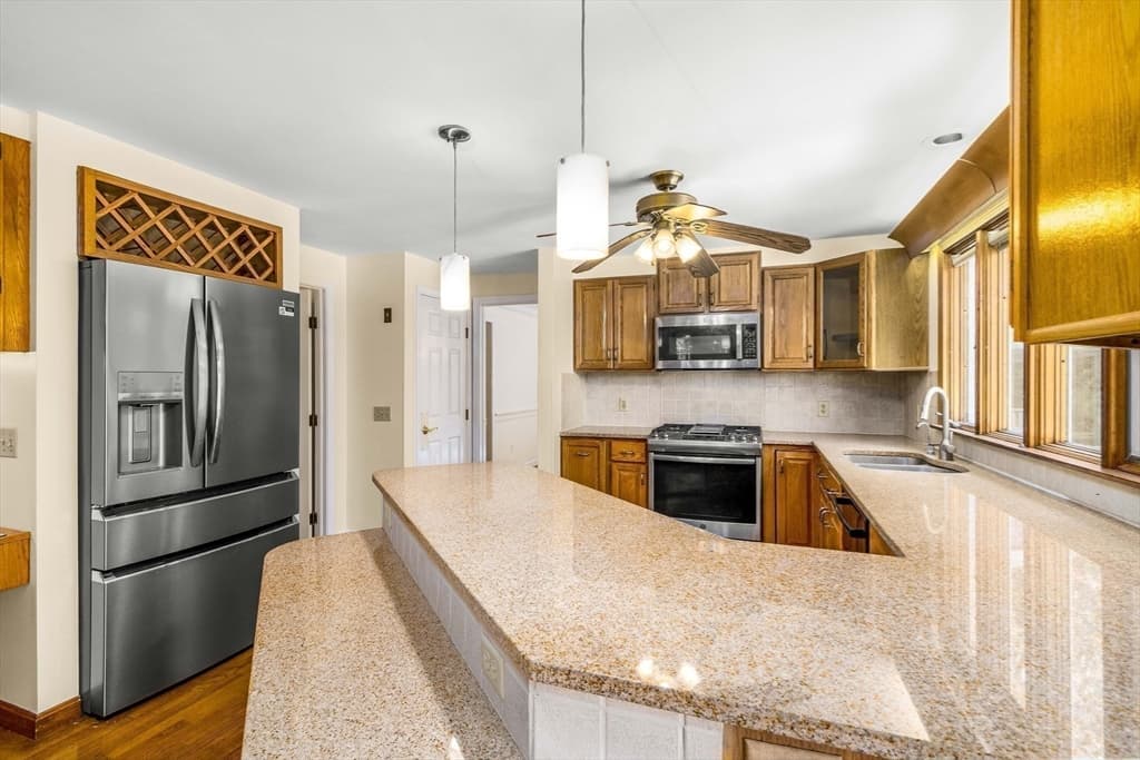 65 Oakmont Rd, Barnstable MA 02675 photo 10