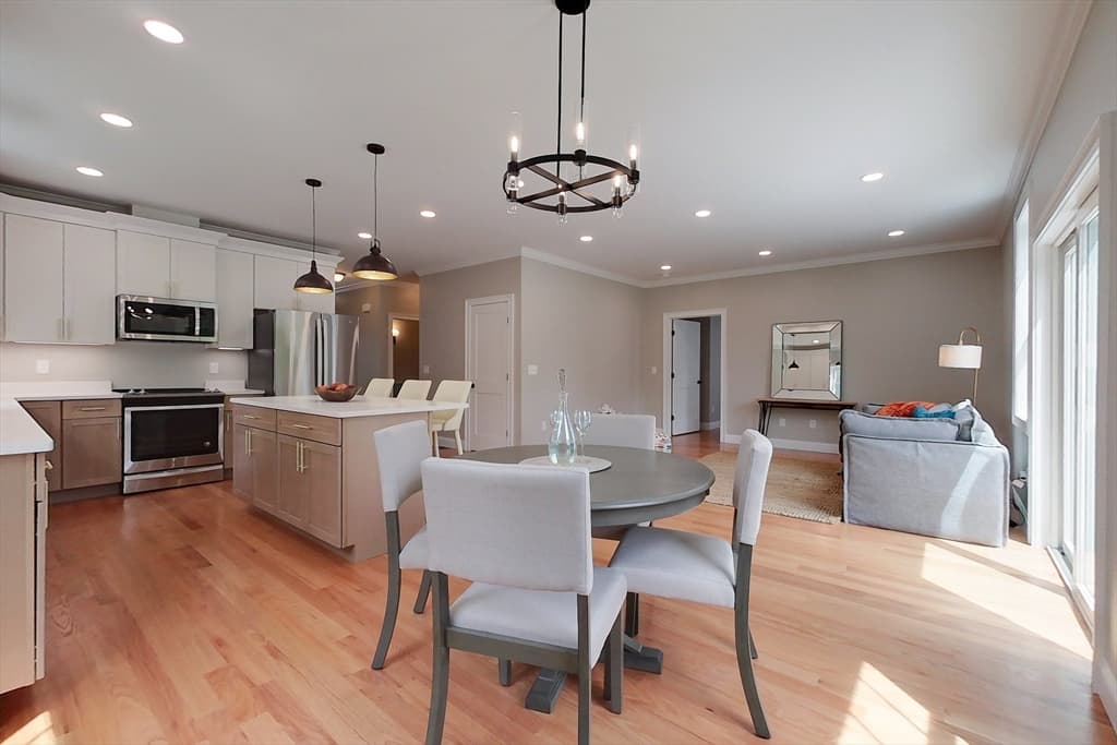 Single Family Residence at 10 Pleasant St, Templeton MA 01468, Templeton, photo 9 of 42