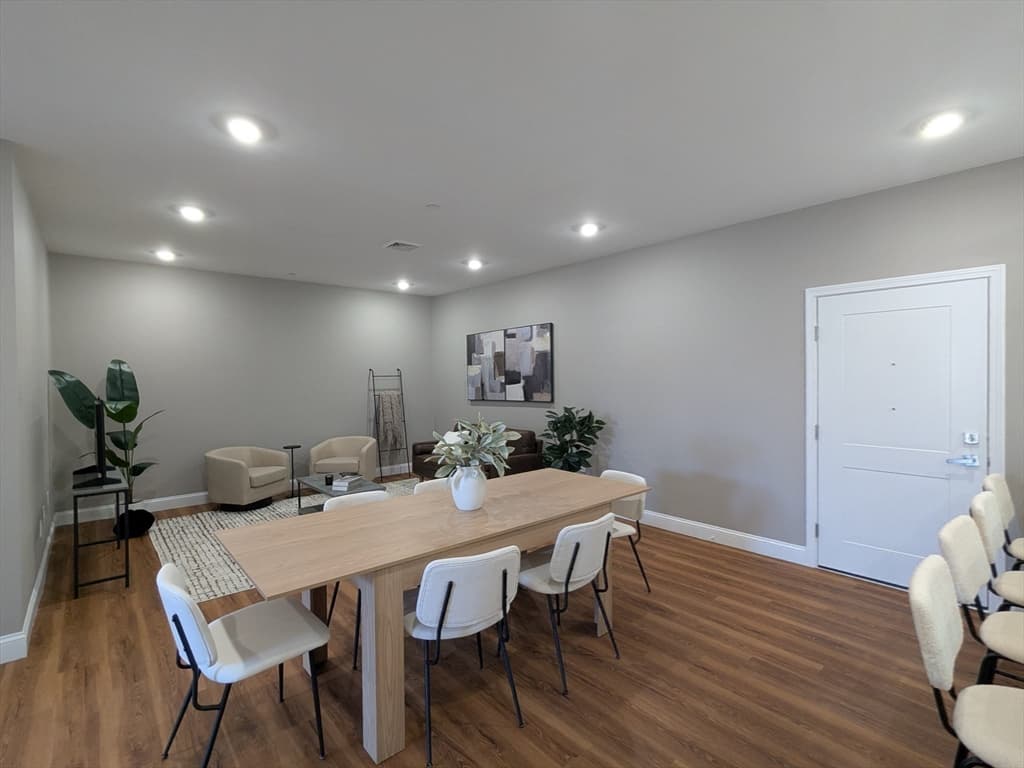 Condominium at 13 Nahant Street # 4B, Lynn MA 01902, photo 18 of 39