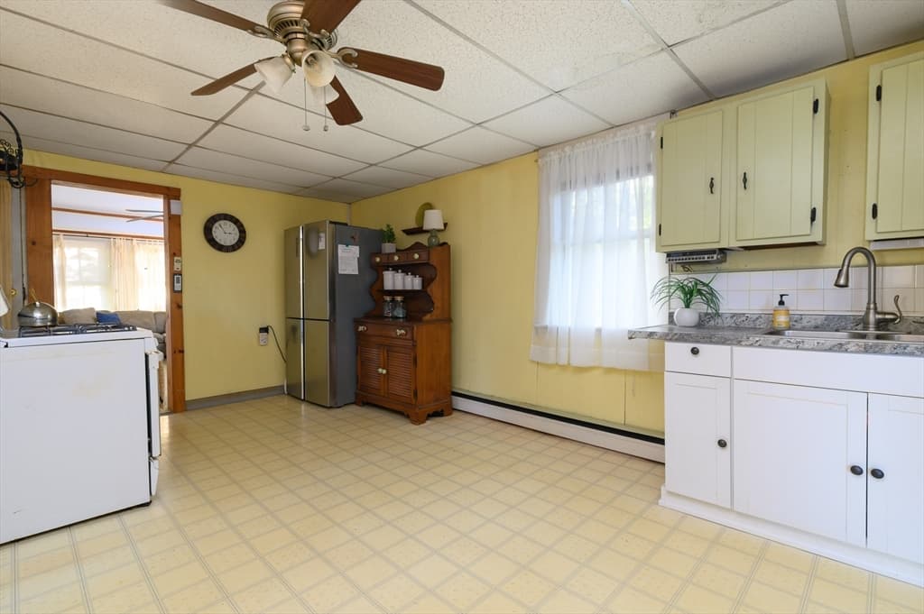 30 Puritan Rd, Weymouth MA 02189 photo 14
