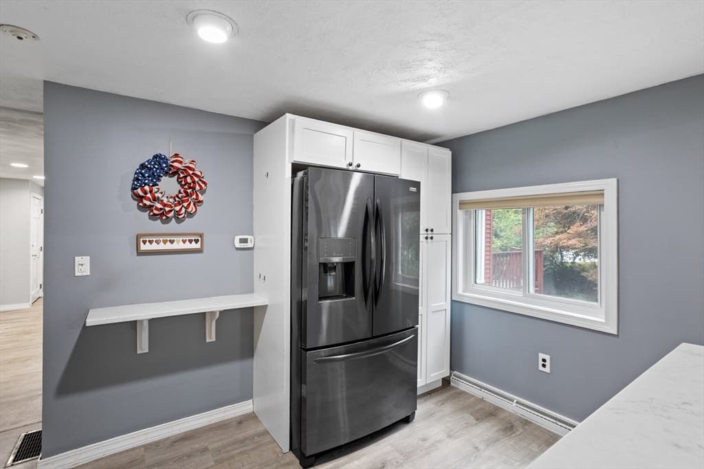 Condominium at 16 Middlesex Street # 4, Chelmsford MA 01863, Chelmsford, photo 10 of 27