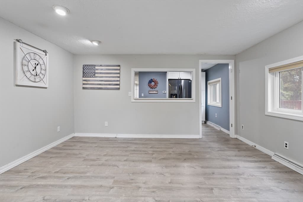 Condominium at 16 Middlesex Street # 4, Chelmsford MA 01863, Chelmsford, photo 4 of 27