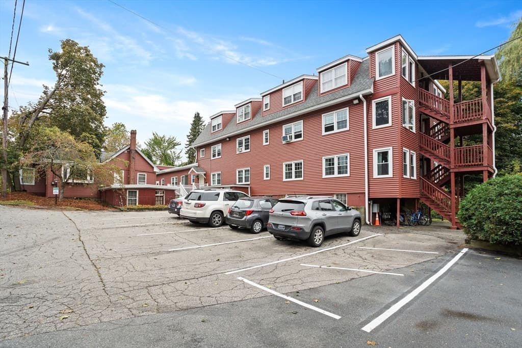 Condominium at 16 Middlesex Street # 4, Chelmsford MA 01863, Chelmsford, photo 25 of 27