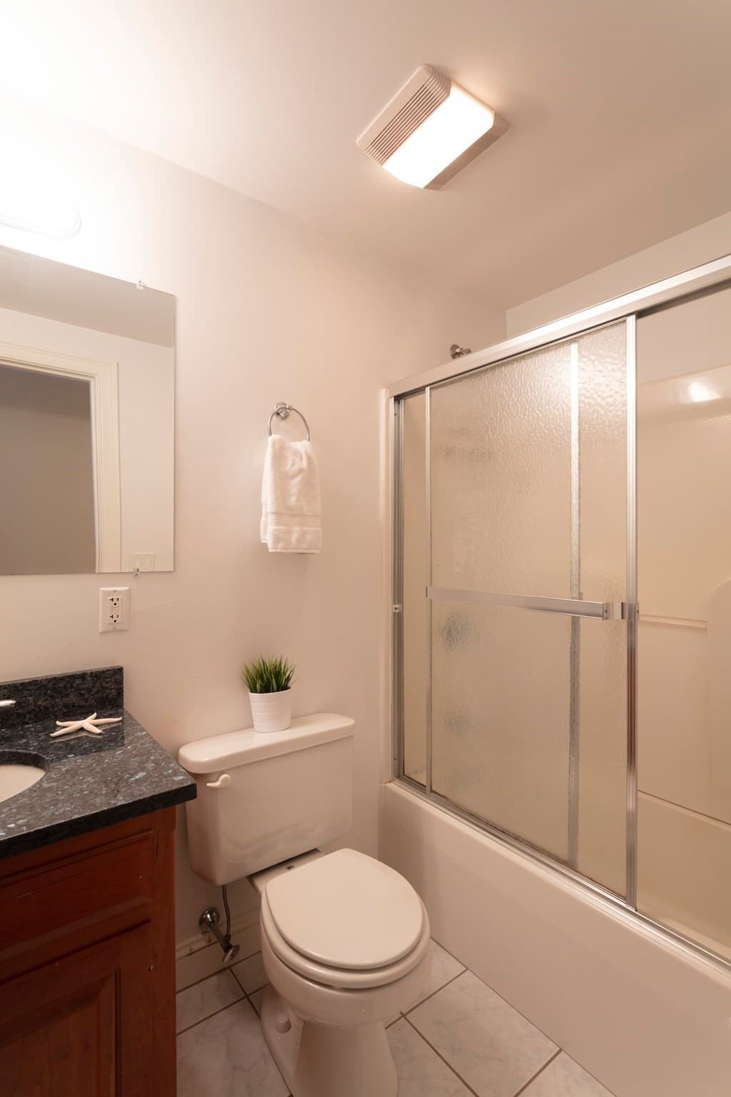 Condominium at 1077 Boylston St # 1, Newton MA 02461, Newton, photo 27 of 30