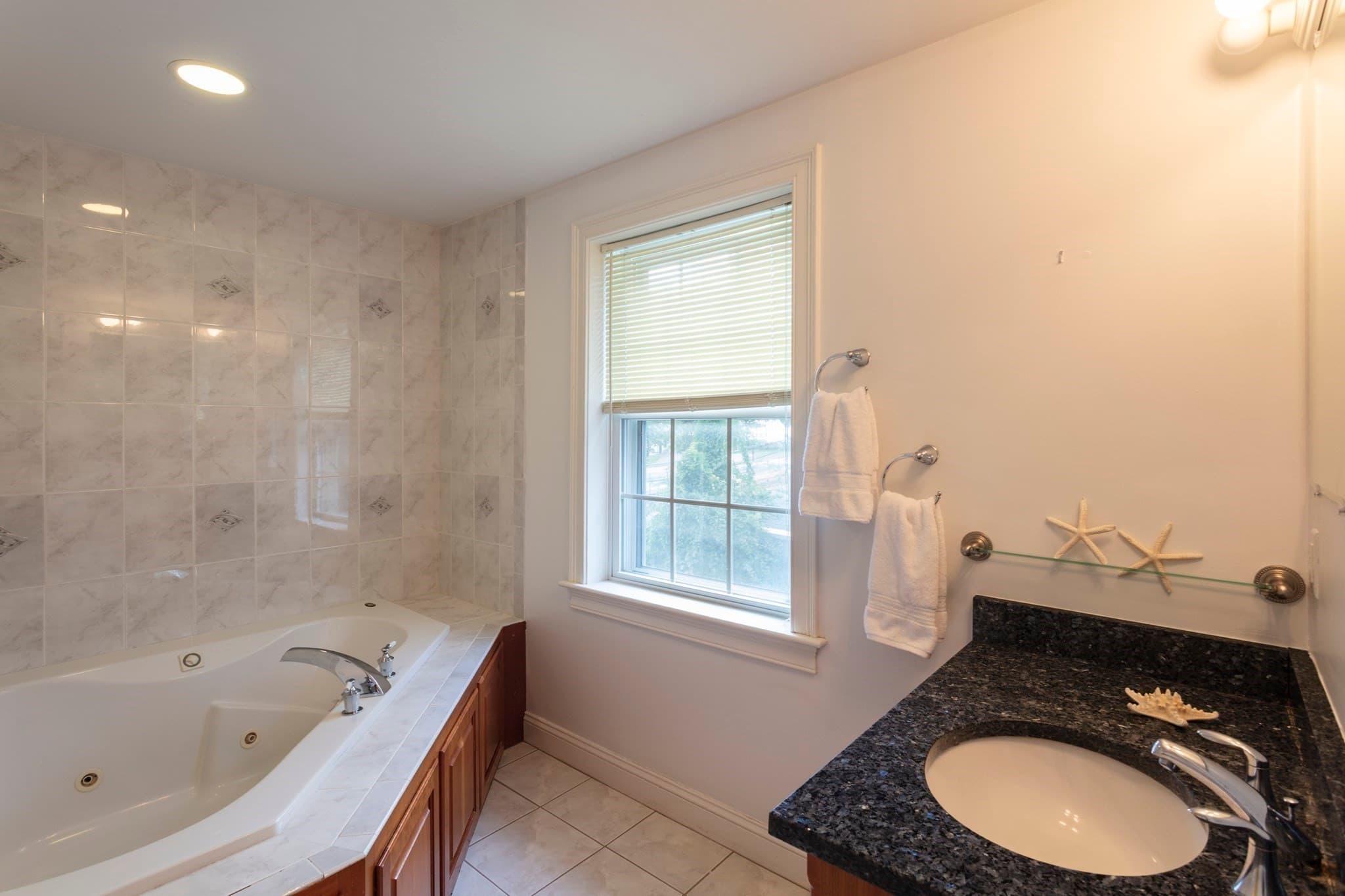 Condominium at 1077 Boylston St # 1, Newton MA 02461, Newton, photo 25 of 30