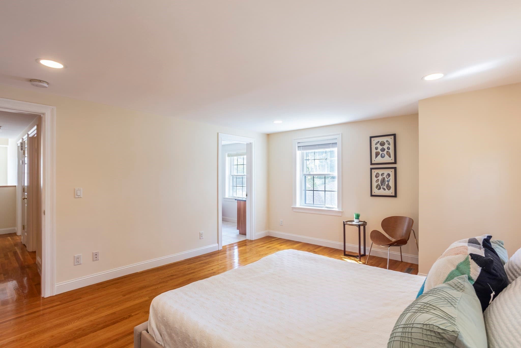 Condominium at 1077 Boylston St # 1, Newton MA 02461, Newton, photo 21 of 30