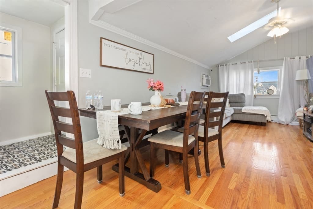 14 Bay Rd, Revere MA 02151