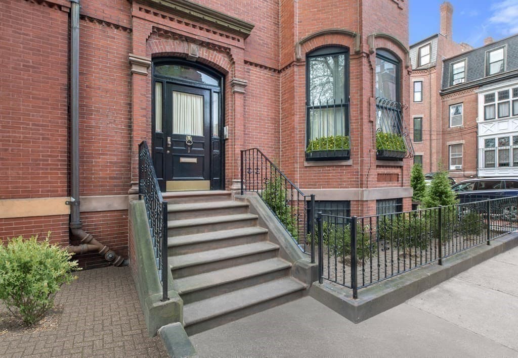 Single Family Residence at 1 Fairfield Street, Boston MA 02116, photo 28 of 28