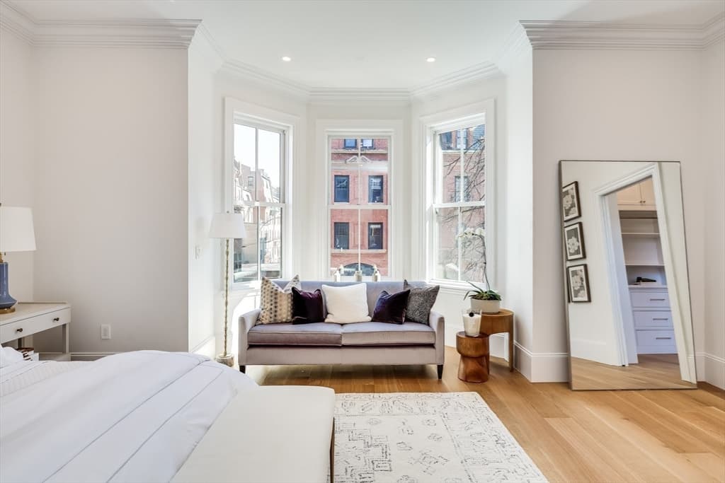Single Family Residence at 1 Fairfield Street, Boston MA 02116, photo 20 of 28