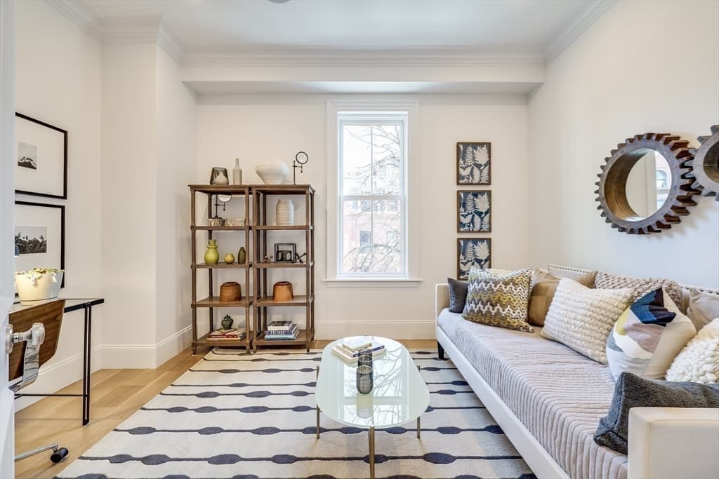 Single Family Residence at 1 Fairfield Street, Boston MA 02116, photo 9 of 28