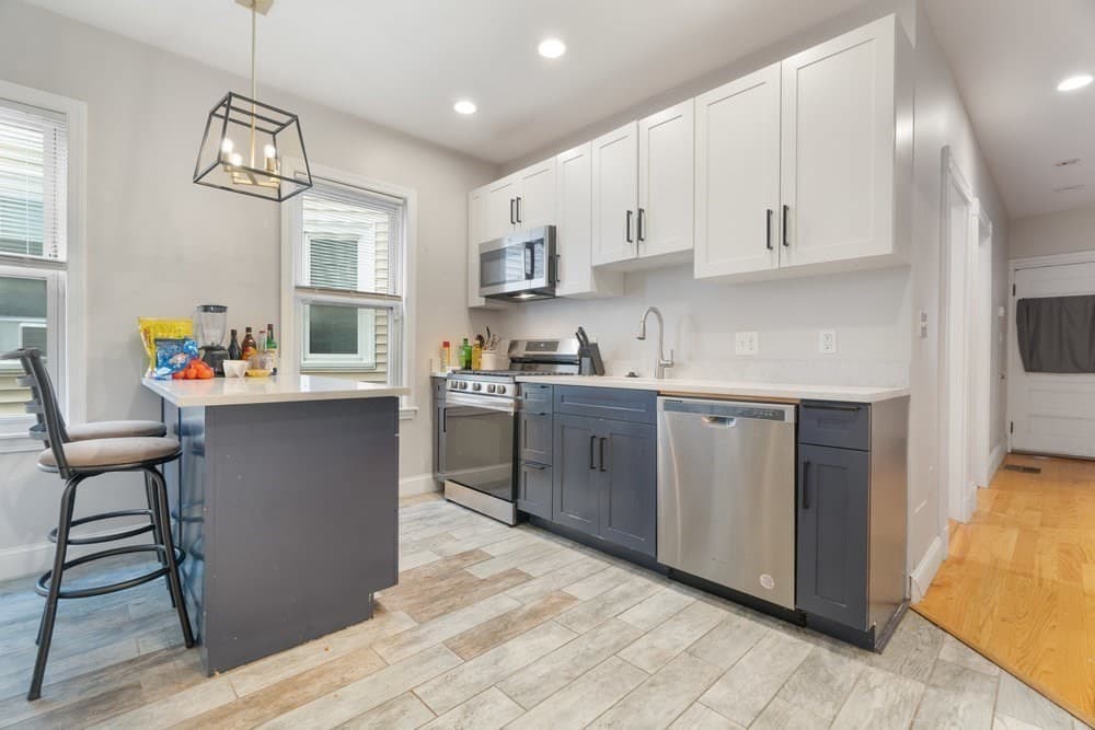 3 Family - 3 Units Up/Down at 24 Buttonwood Street, Boston MA 02125, Boston, photo 33 of 42