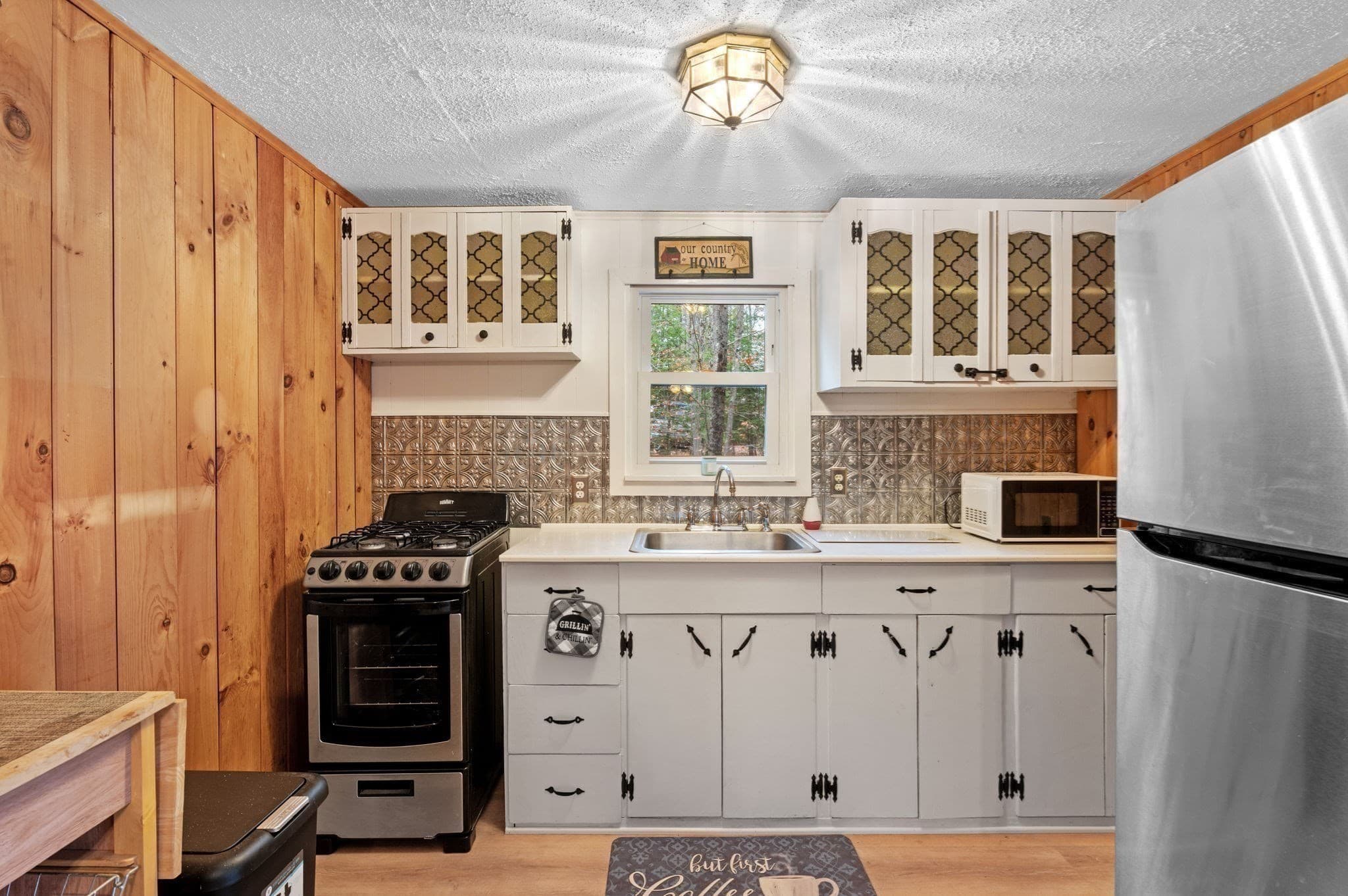 Single Family Residence at 288 Pinkham Rd, Middleton NH 03887, Middleton, photo 31 of 42