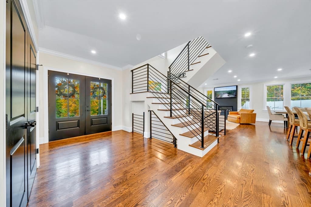 Single Family Residence at 4 Lowell St, Lynnfield MA 01940, Lynnfield, photo 20 of 42