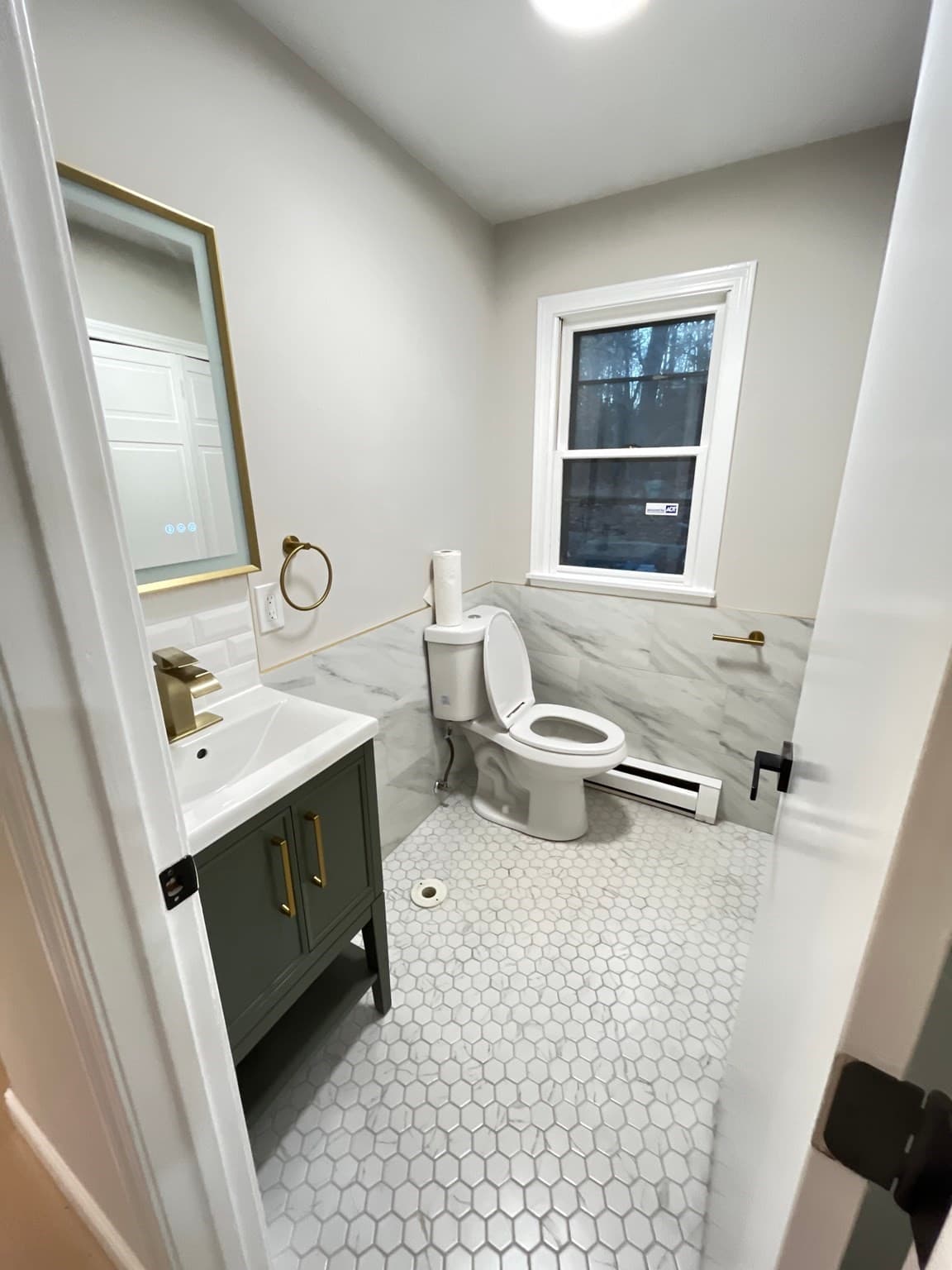 Single Family Residence at 33 Highview Rd, Rockport MA 01966, Rockport, photo 12 of 33