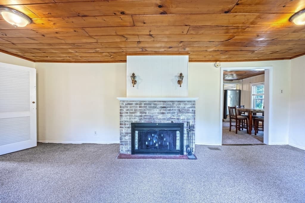 Single Family Residence at 763 Stony Hill Rd, Wilbraham MA 01095, photo 10 of 30