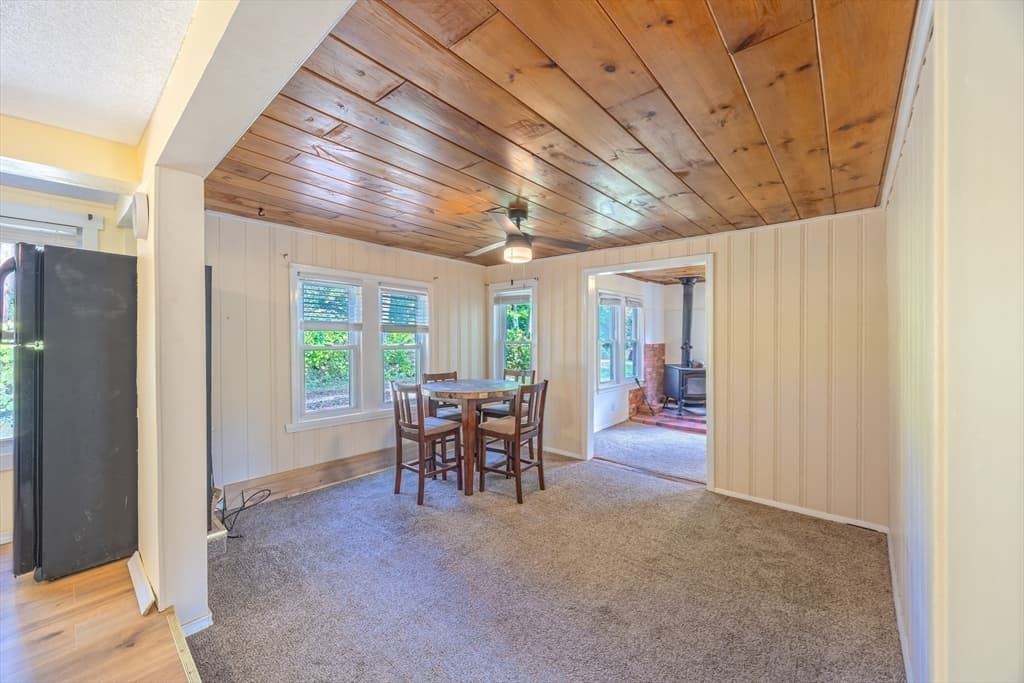Single Family Residence at 763 Stony Hill Rd, Wilbraham MA 01095, photo 8 of 30