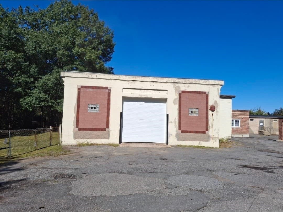 75 Walnut St., Fitchburg MA 01420