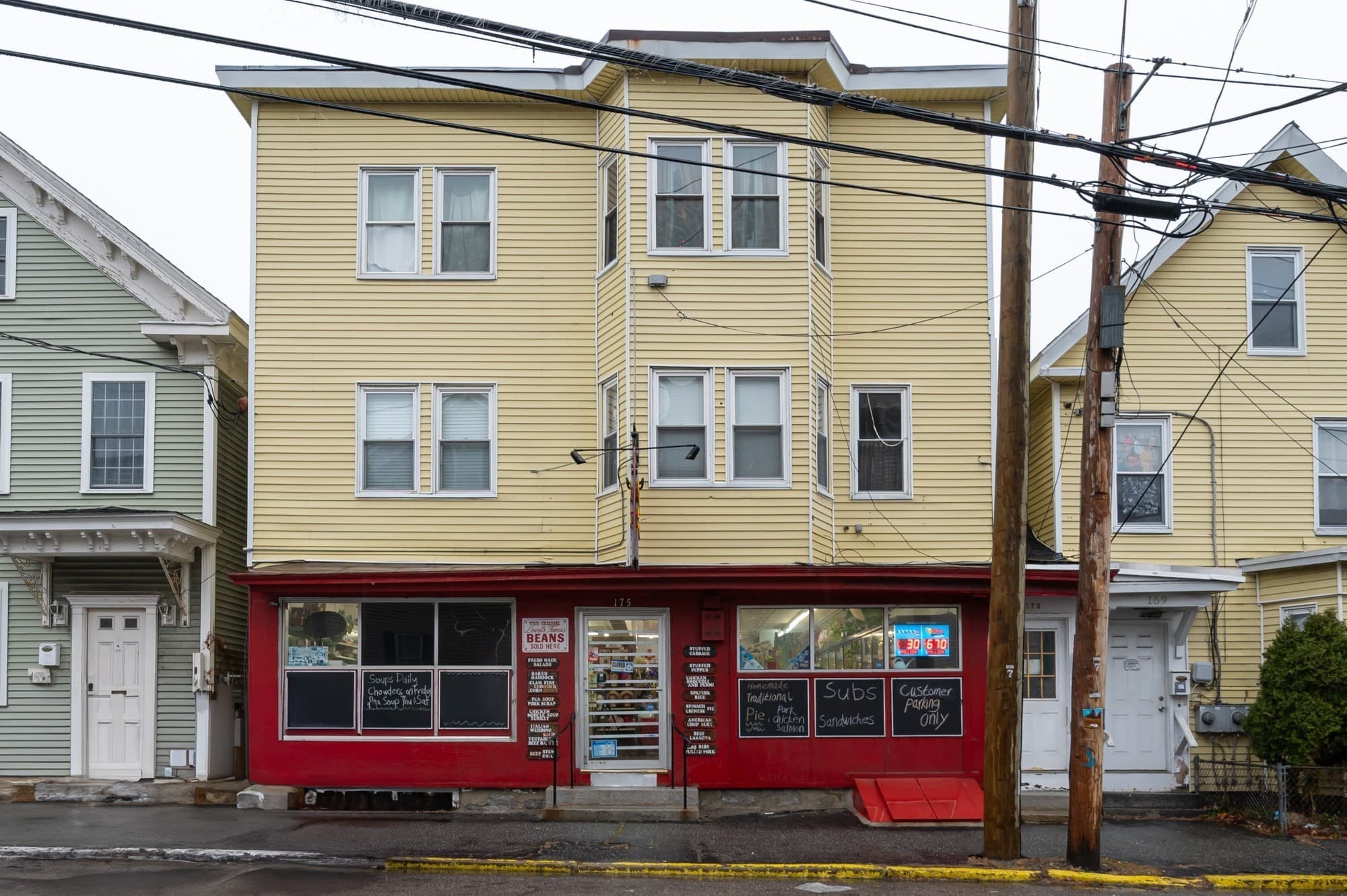 5+ Family - 5+ Units Up/Down at 169-171 Salem St, Lowell MA 01854, photo 2 of 42