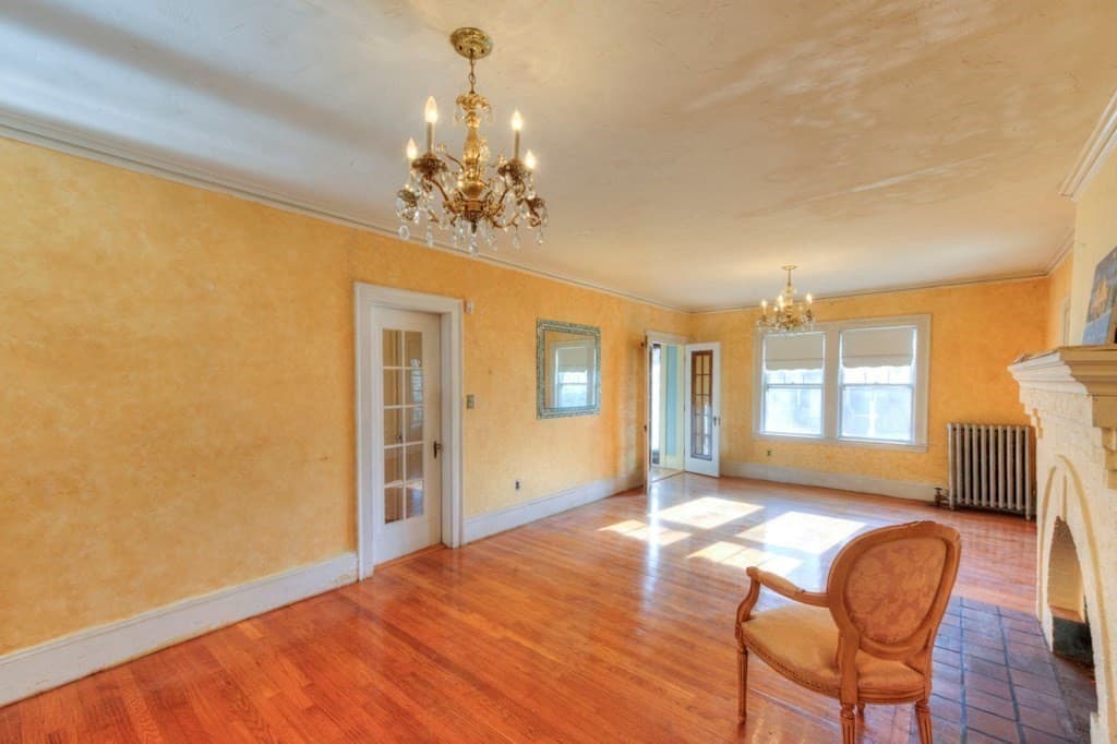 Single Family Residence at 24 Hadwen Road, Worcester MA 01602, photo 15 of 42