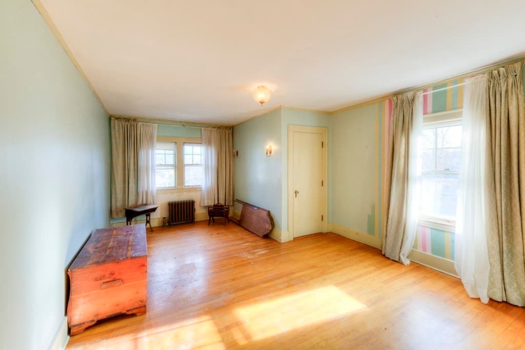 Single Family Residence at 24 Hadwen Road, Worcester MA 01602, photo 31 of 42