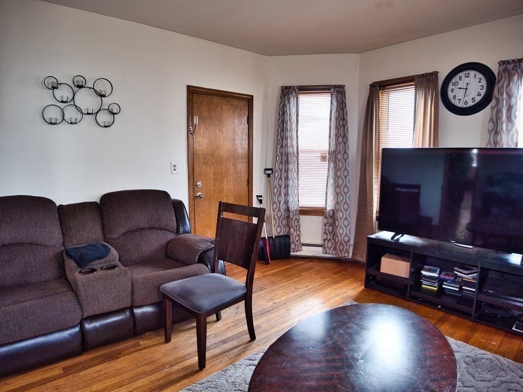 5-9 Family at 14-28 Downing St, Fall River MA 02723, photo 17 of 36