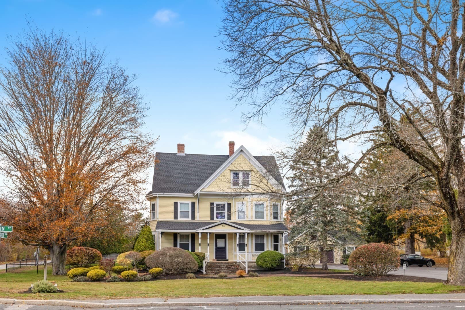 Commercial Sale at 70 Main Street, Lynnfield MA 01940, photo 2 of 13