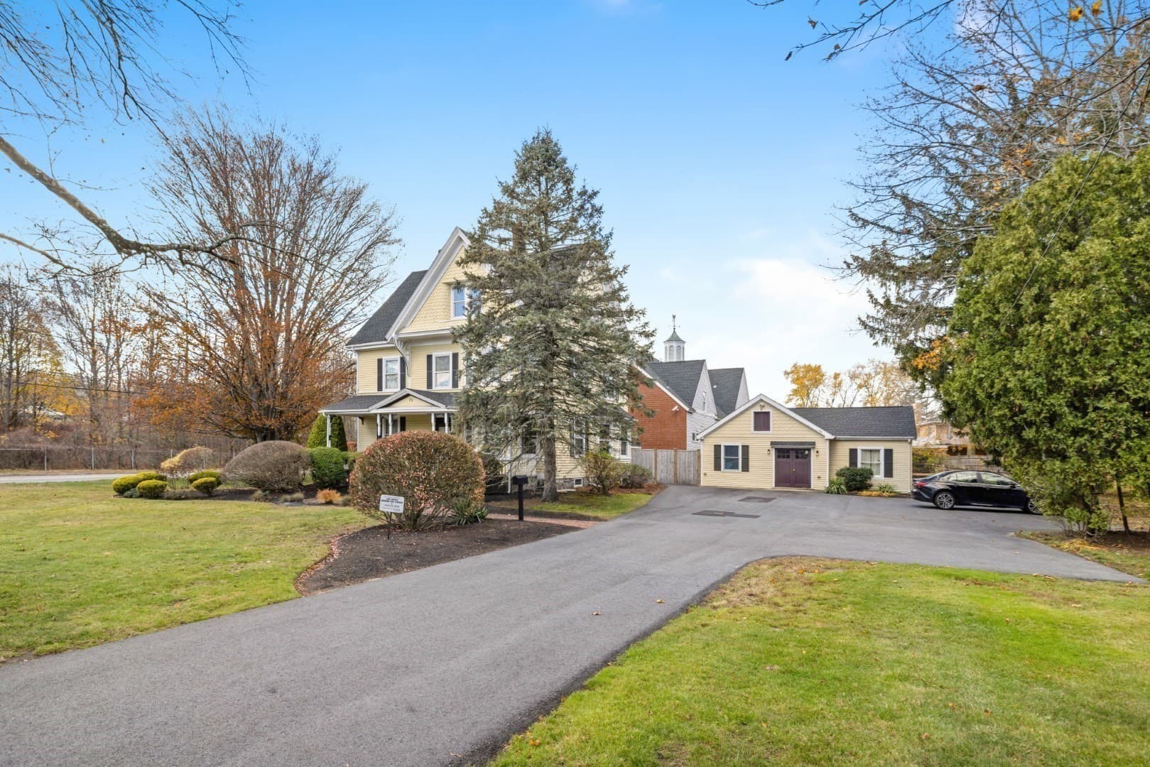 Commercial Sale at 70 Main Street, Lynnfield MA 01940, photo 3 of 13
