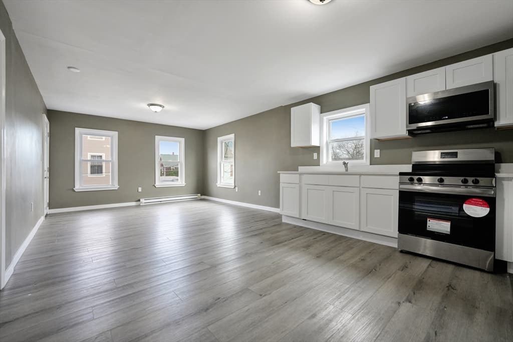 150 Blackmer St, New Bedford MA 02744 photo 28