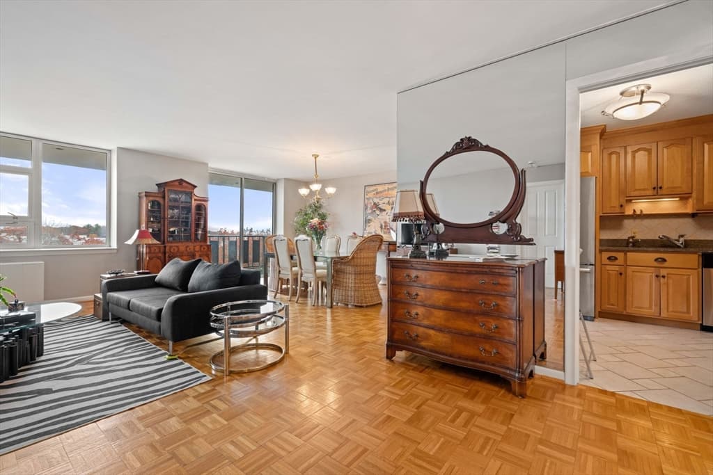Condominium at 280 Boylston St # 908, Newton MA 02467, Newton, photo 6 of 28