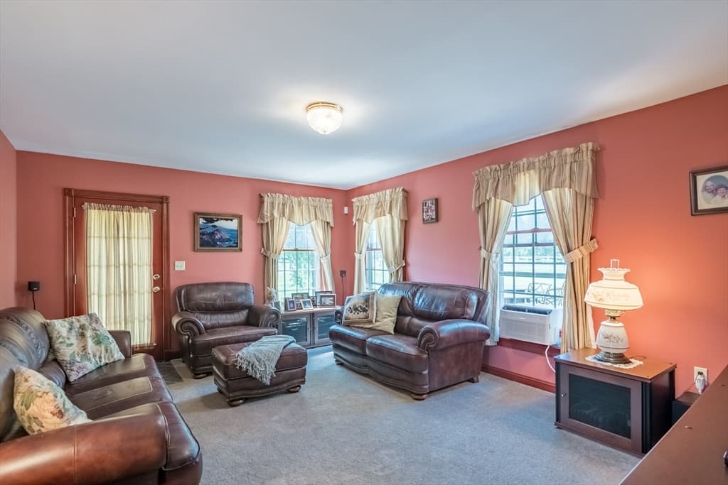 31 North, Chesterfield MA 01012 photo 26