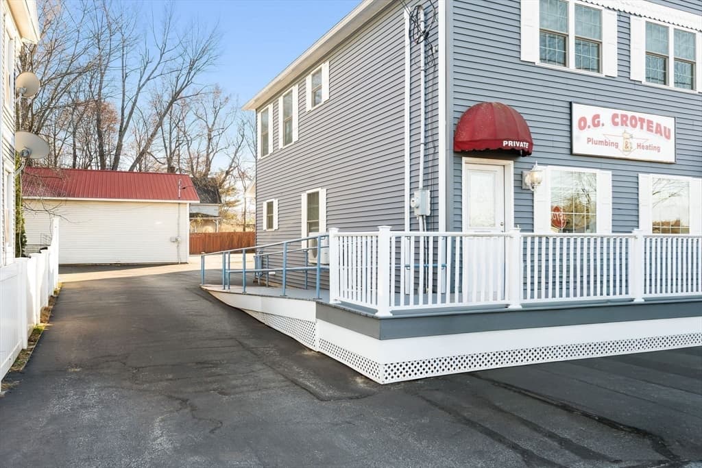 2 Family - 2 Units Up/Down at 381 Summer Street, Fitchburg MA 01420, photo 2 of 35