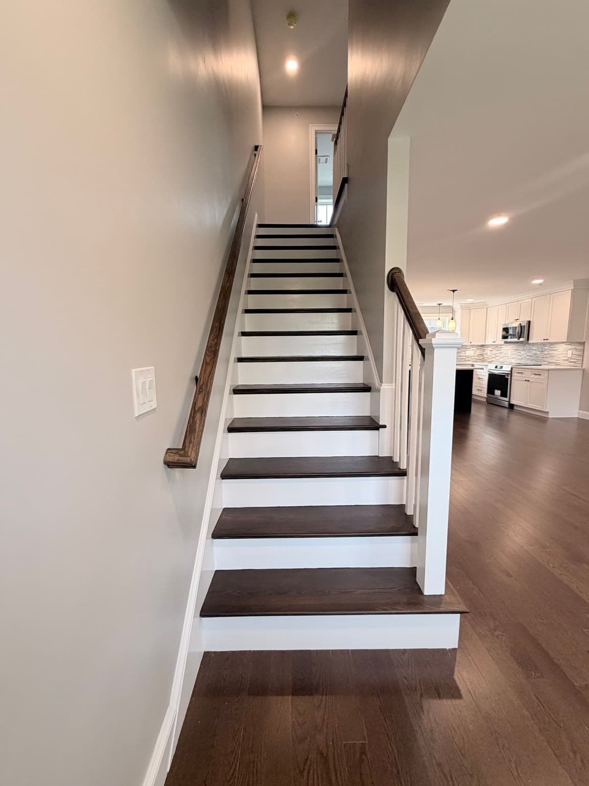 Condominium at 9 Acton Rd # 6, Chelmsford MA 01824, photo 9 of 24