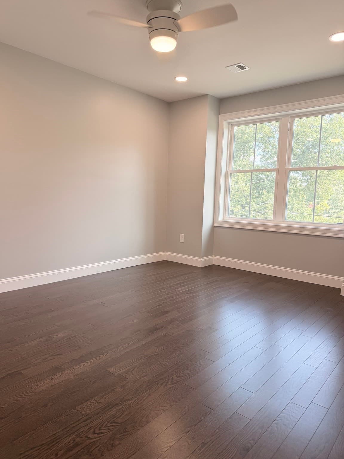 Condominium at 9 Acton Rd # 6, Chelmsford MA 01824, photo 10 of 24