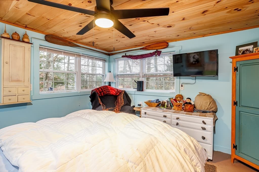 Single Family Residence at 13 Washburn Terrace, Spencer MA 01562, photo 29 of 42