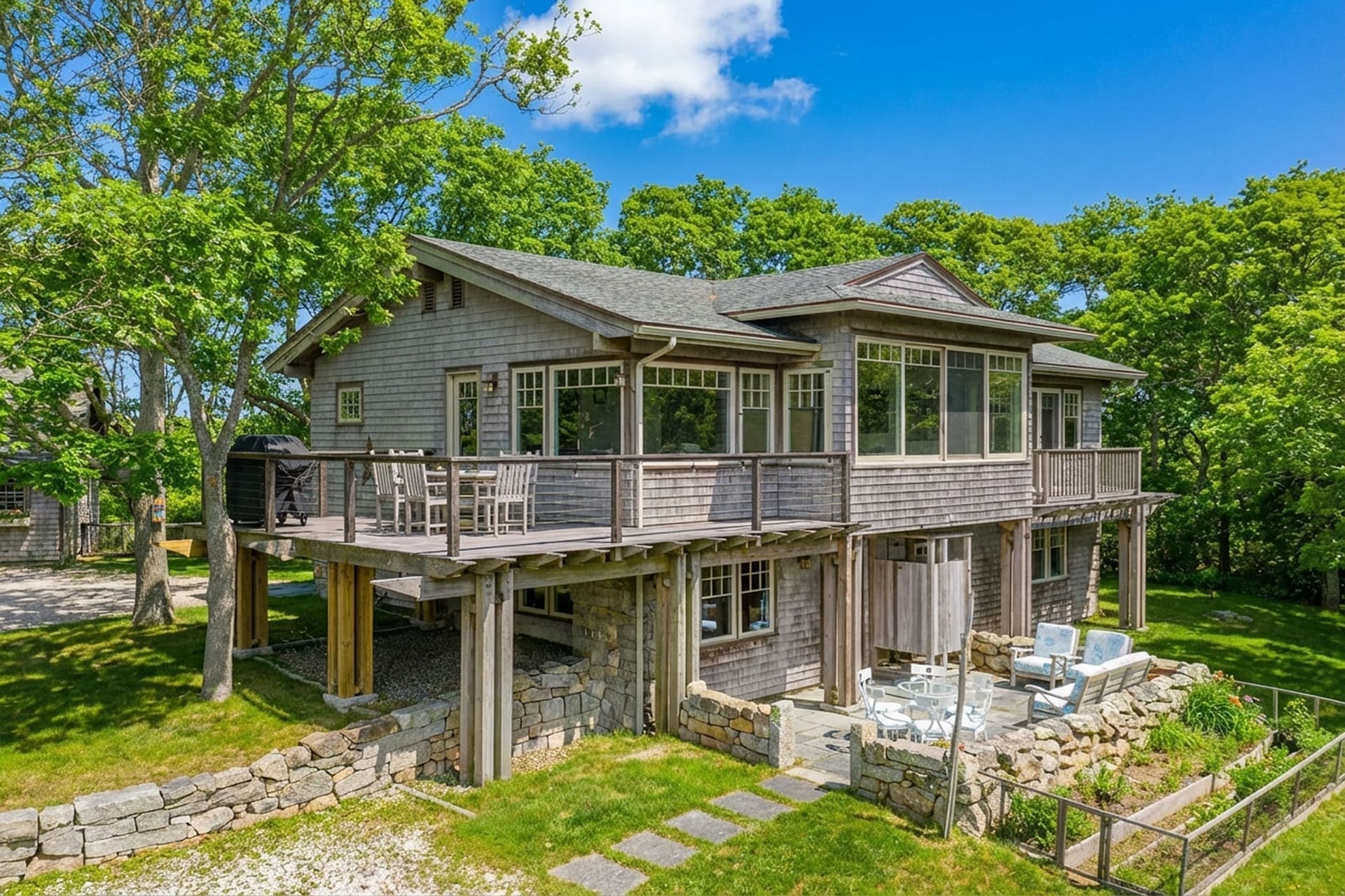 Single Family Residence at 4 Noman's Watch Road, Aquinnah MA 02535, photo 3 of 37