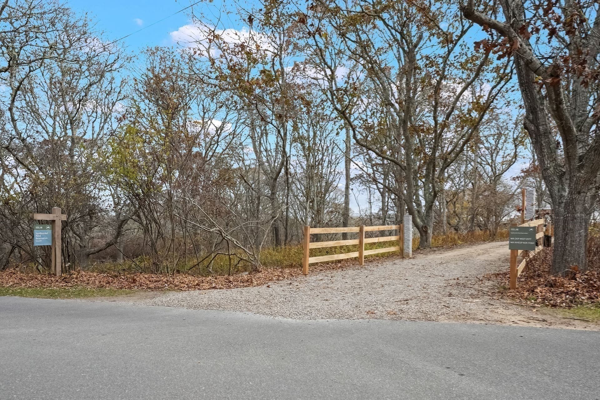 Single Family Residence at 4 Noman's Watch Road, Aquinnah MA 02535, photo 32 of 37