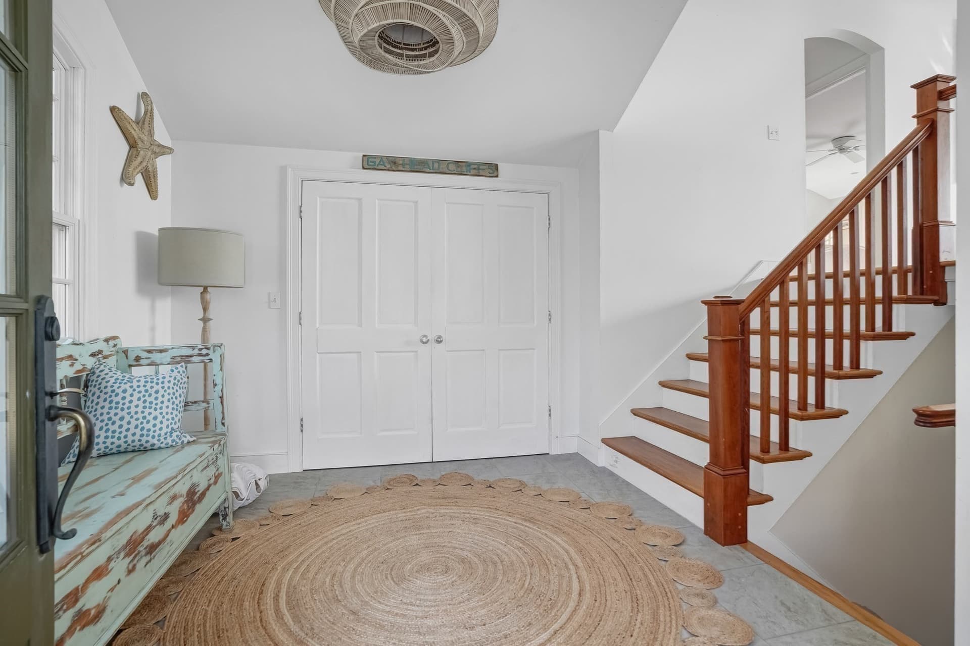 Single Family Residence at 4 Noman's Watch Road, Aquinnah MA 02535, photo 5 of 37