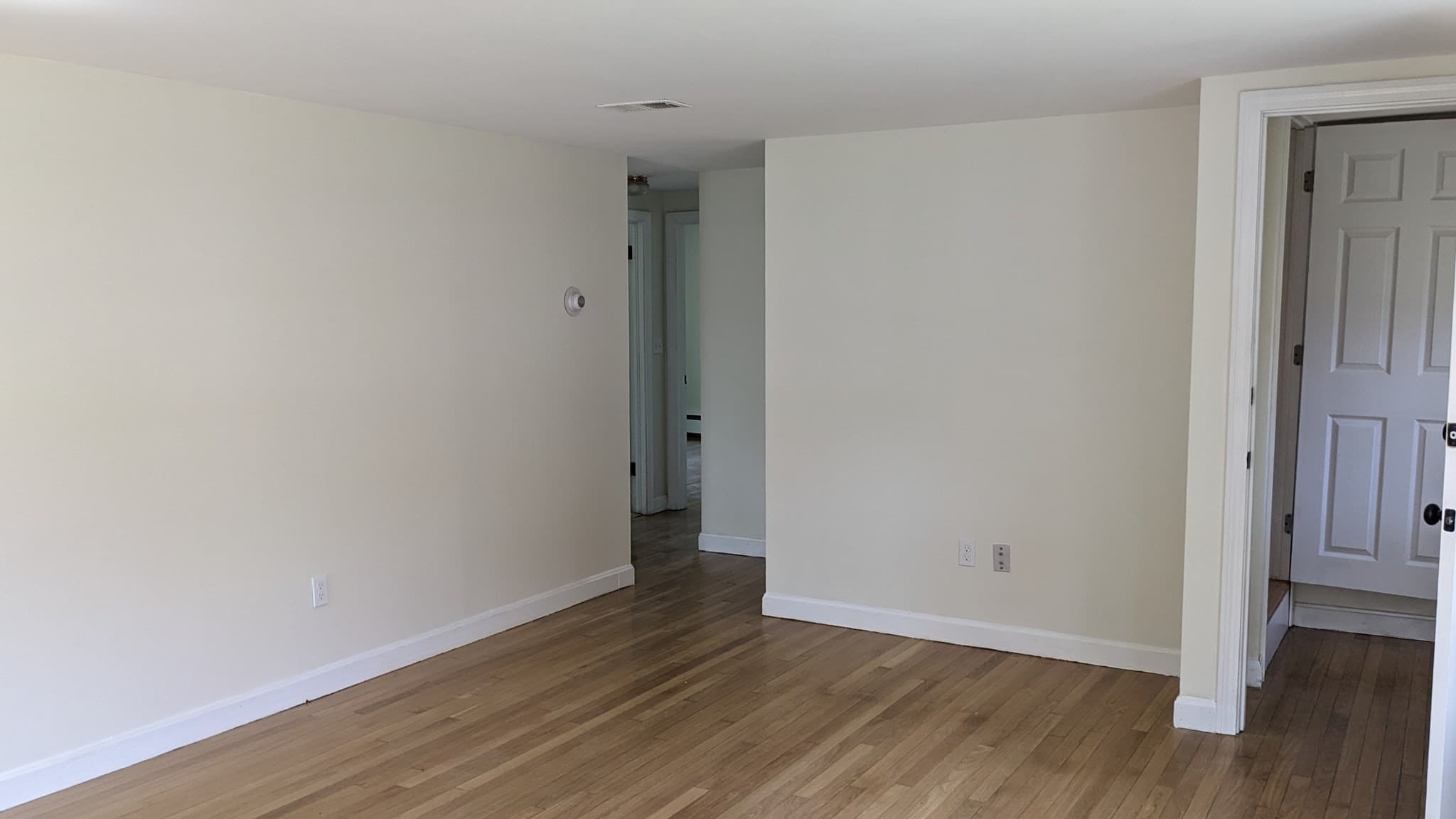 Single Family Residence at 11 Bob-O-Link Lane, Yarmouth MA 02673, photo 3 of 27