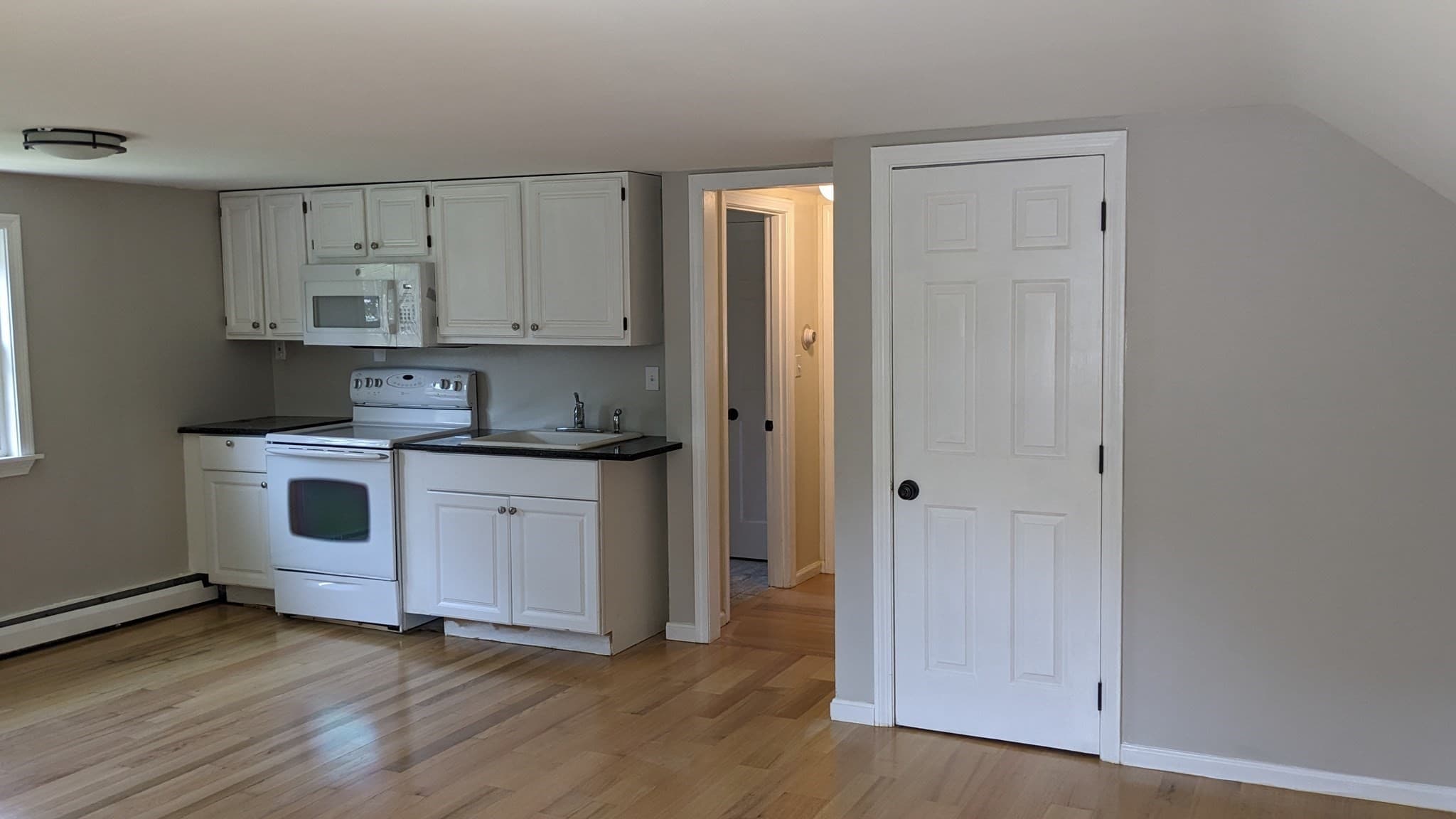 Single Family Residence at 11 Bob-O-Link Lane, Yarmouth MA 02673, photo 14 of 27