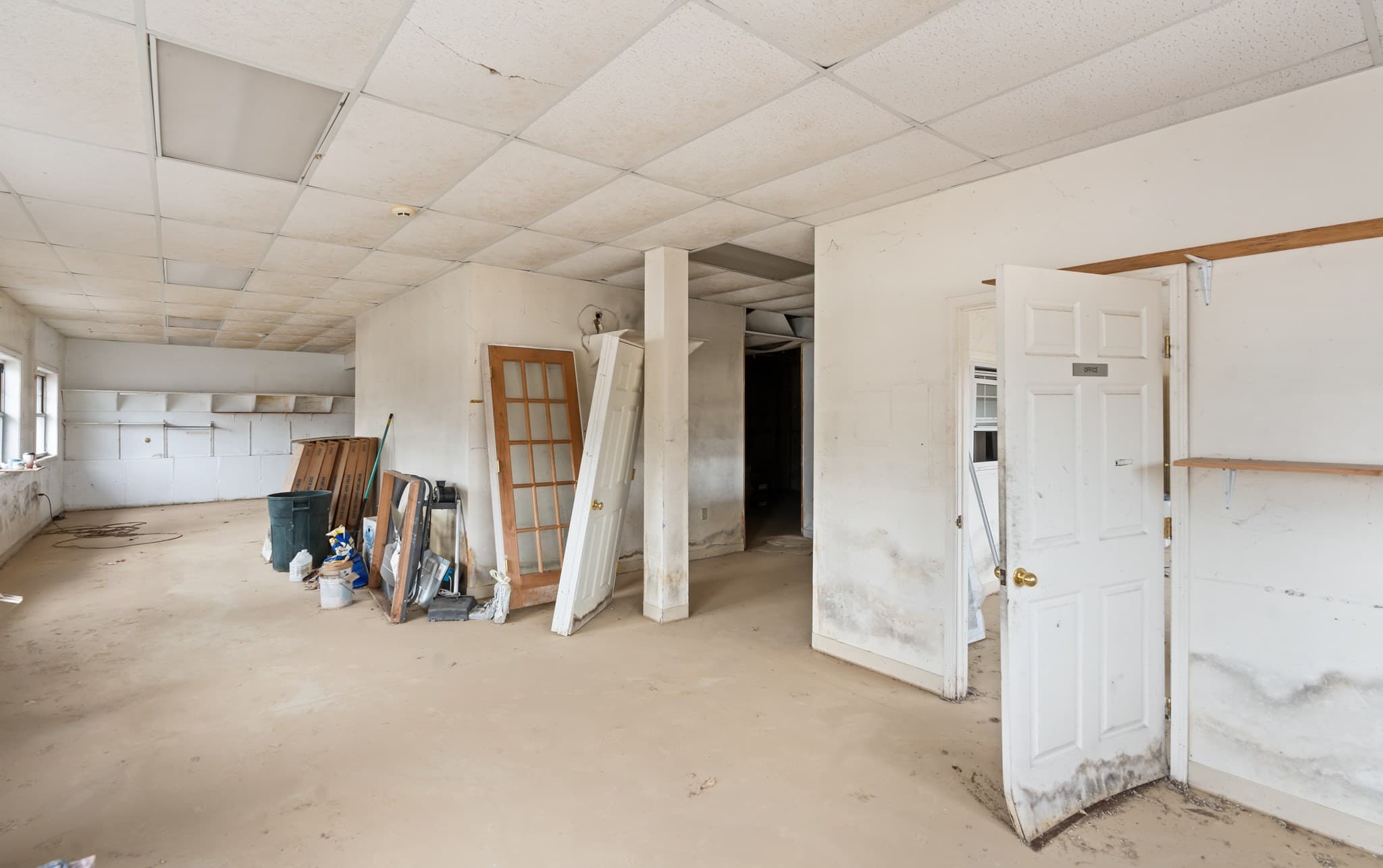 Commercial Sale at 360 Sw Cutoff, Northborough MA 01532, photo 11 of 34